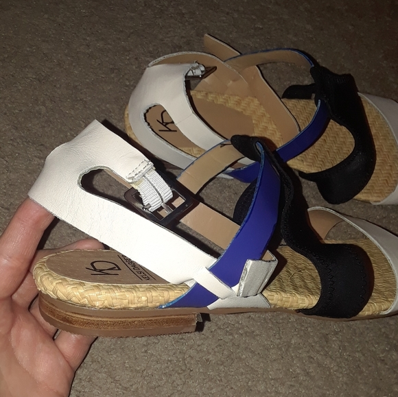 NEW size 8.5 Kelsi Dagger Flat Sandals - Picture 7 of 10